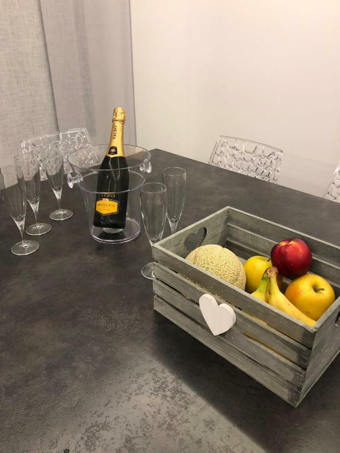 Venetian Aesthetic Apartment *